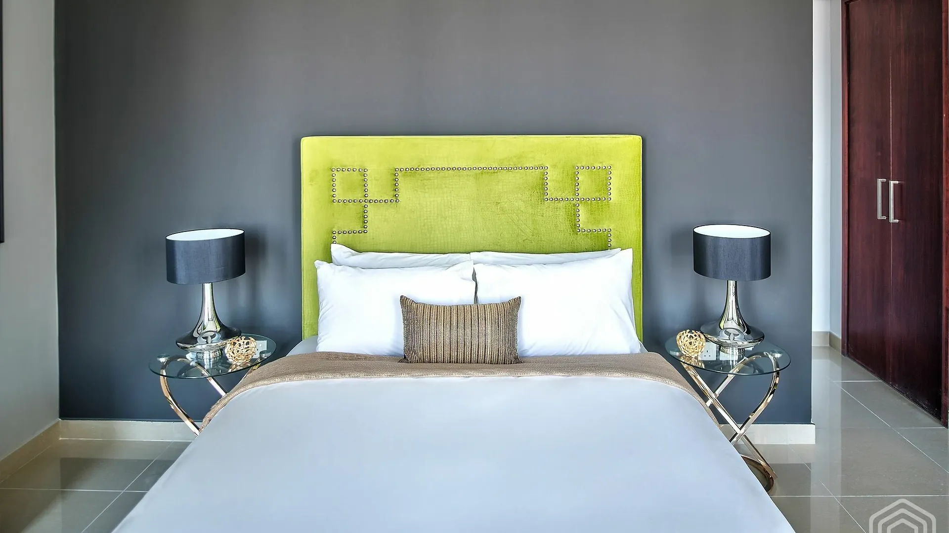 Apartment Luxury Staycation - 29 Boulevard Tower Dubai