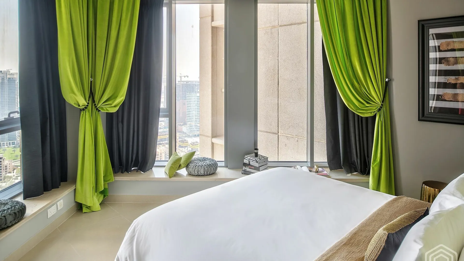 Luxury Staycation - 29 Boulevard Tower Dubai 0*,  United Arab Emirates